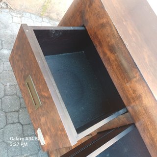 Credenza antica in legno