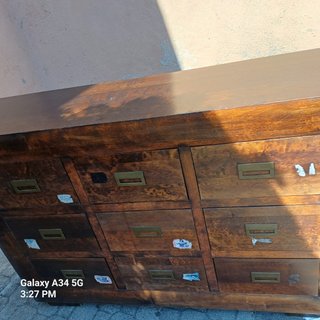 Credenza antica in legno