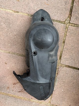 Radiador NMAX con mangueras y protector, depósito