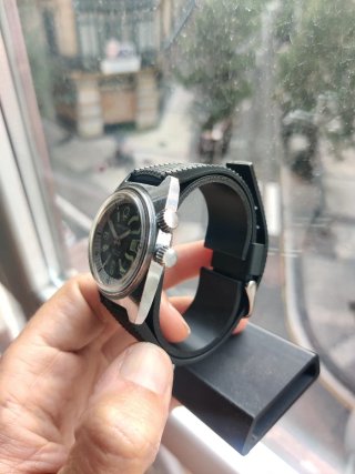 Reloj Diver Berli-Lyon Negro y Plateado