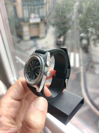 Reloj Diver Berli-Lyon Negro y Plateado