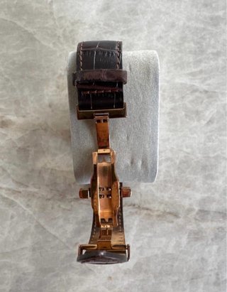 Reloj Edox Automático Esqueleto Dorado Negro