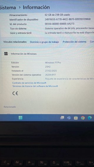 Portátil Lenovo V130