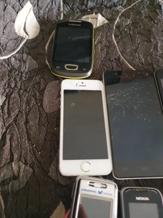 Lote de 8 teléfonos móviles