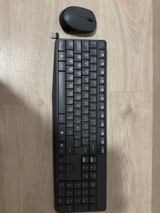 Teclado y Ratón Inalámbrico Logitech