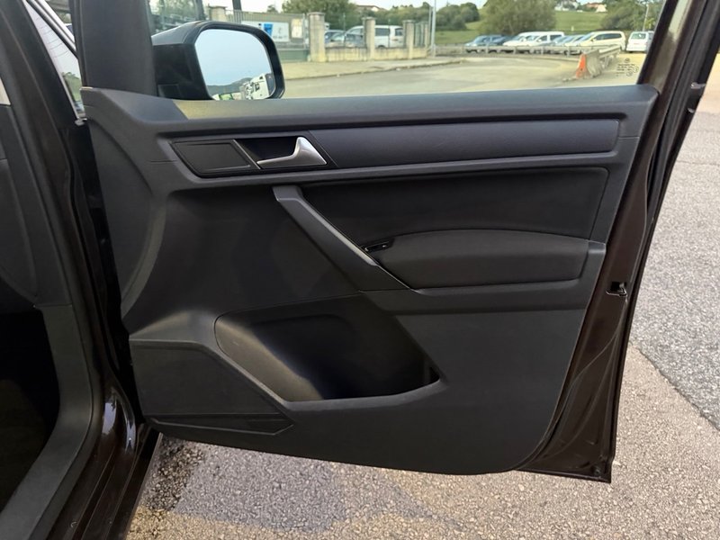 Volkswagen Caddy 2017, foto 14