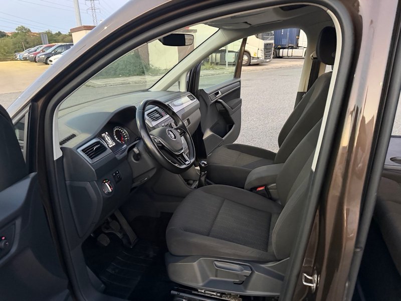 Volkswagen Caddy 2017, foto 11