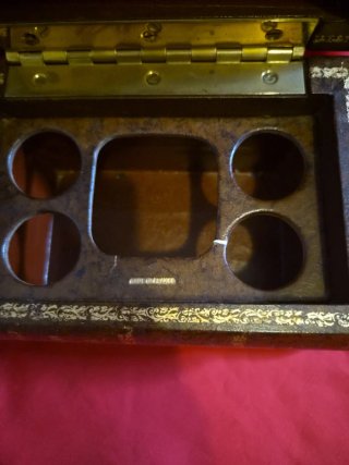 Caja licorera francesa del S XIX