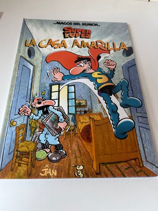 Superlopez. La casa amarilla