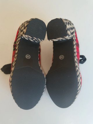 Zapatos tacón plataforma rojos Talla 38 NUEVOS