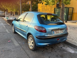 Peugeot 206