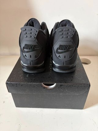 Jordan 4 Retro Black Cat 2025 Size 41 - NEW