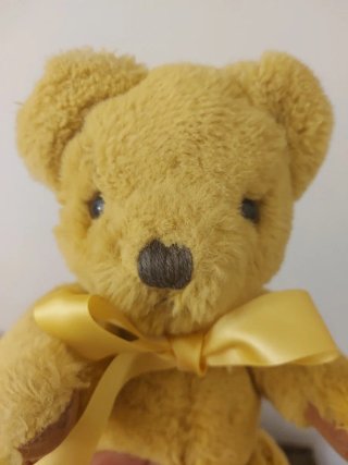 Oso de peluche Merrythought hecho en Inglaterra