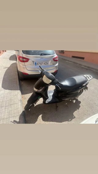 Peugeot Tweet 125 Scooter Negra !!!NEGOCIABLE!!!