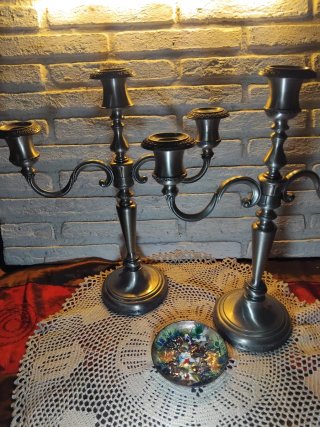 Pareja Candelabros Metal Italiano.