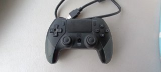 PlayStation 4 PS4 1TB + Mando + Cableado