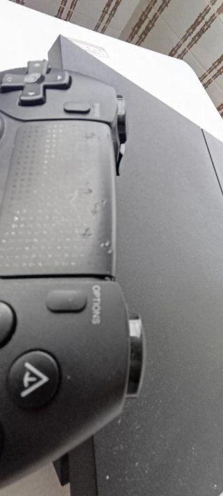 PlayStation 4 PS4 1TB + Mando + Cableado
