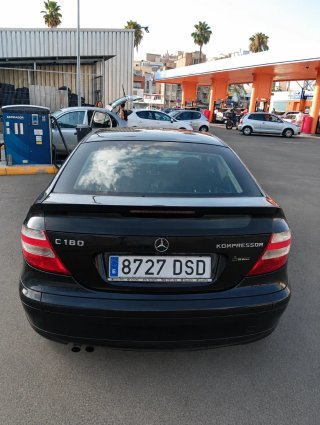Mercedes-Benz Clase C 2005