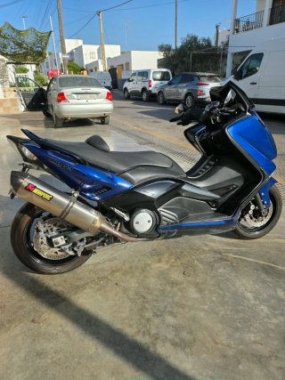 Yamaha TMAX 530