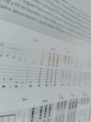Aprender a tocar la guitarra paso a paso