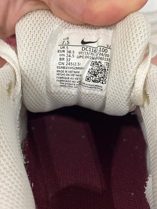 Zapatillas Nike Air Max Blancas y Doradas