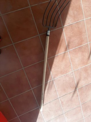 Horca de jardín