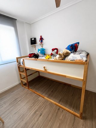 Cama Kura IKEA