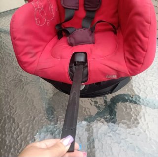 Silla Coche Bébé Confort Axiss Roja
