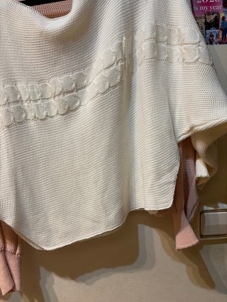 Suéter de hilo beige manga larga talla única