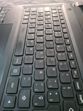 Ordenador portátil Lenovo B50-30 8GB RAM 240GB SSD