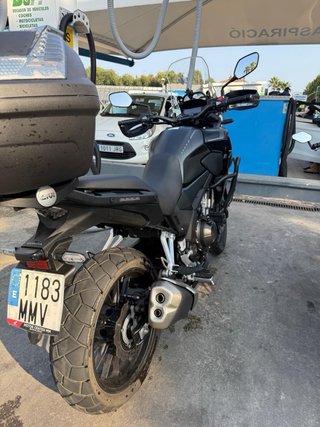 Honda CB500X Adventure Negra
