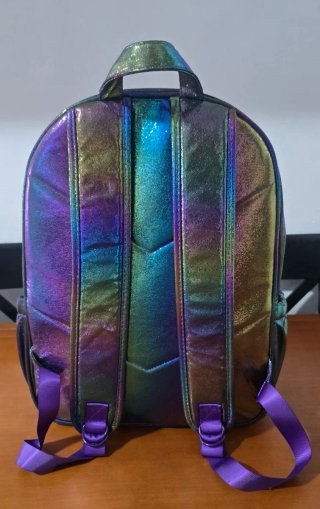 Mochila Raya y el Último Dragón