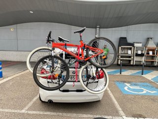 Portabicicletas para coche marca B-tiwn Decathon