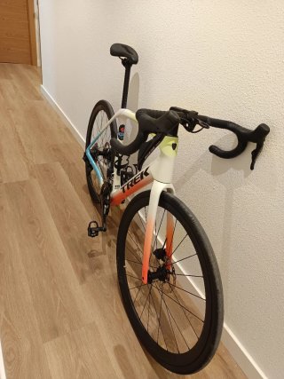 Bicicleta Trek Domane SL5