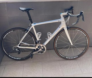 Bicicleta de Carretera Trek Emonda talla 56.