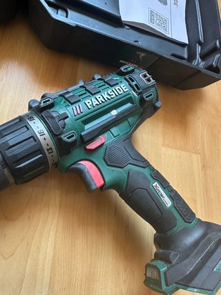 Taladro Atornillador Parkside 20V + Batería y carg