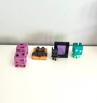 Muñecos Minecraft Kinder Joy