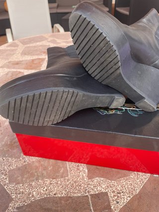 Botines de piel negros