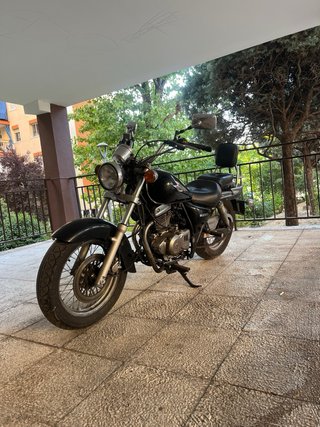 Suzuki Marauder 250cc Negra