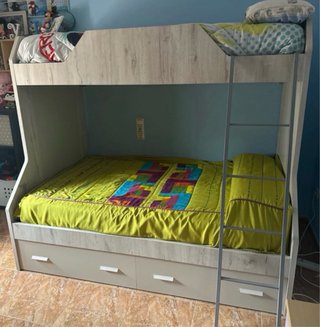 Cama litera con colchón y funda