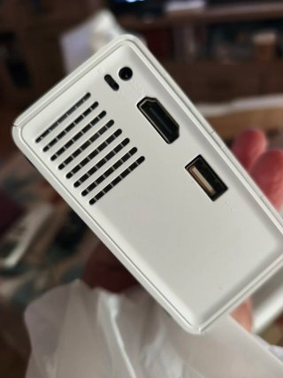 Mini proyector LED UNIC Z1 blanco
