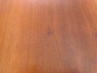 Impecable mesa de comedor extensible hasta 220cm