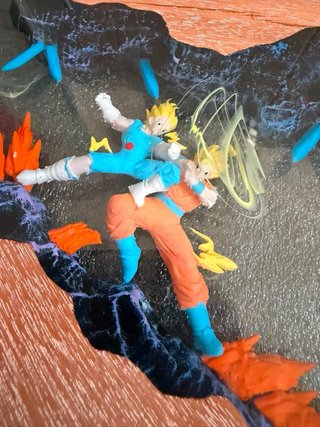 Lámpara Artesanal Goku vs Vegeta
