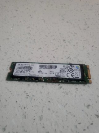 SSD Samsung PM871a 256 GB M.2 SATA 2280 Disco SSD