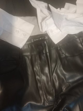 Conjunto negro pantalón y top.36 y 38.y tallas sxs