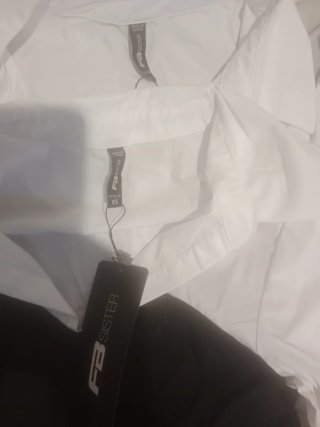 Conjunto negro pantalón y top.36 y 38.y tallas sxs