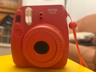Cámara Fujifilm Instax Mini 8 Roja