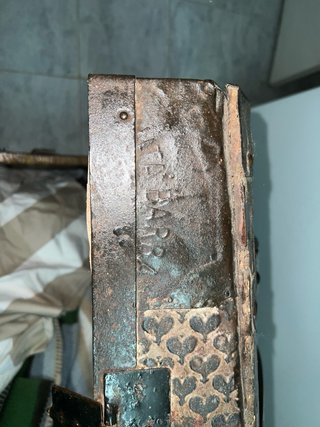 Baúl antiguo madera maciza herrajes originales