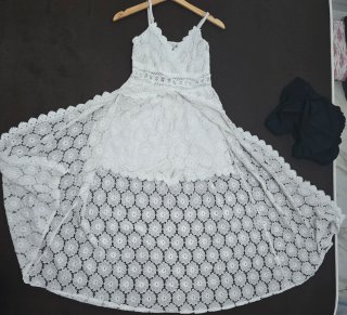 Vestido blanco encaje elegante