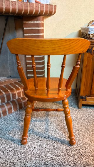 Mesa de comedor de madera maciza + 5 sillas